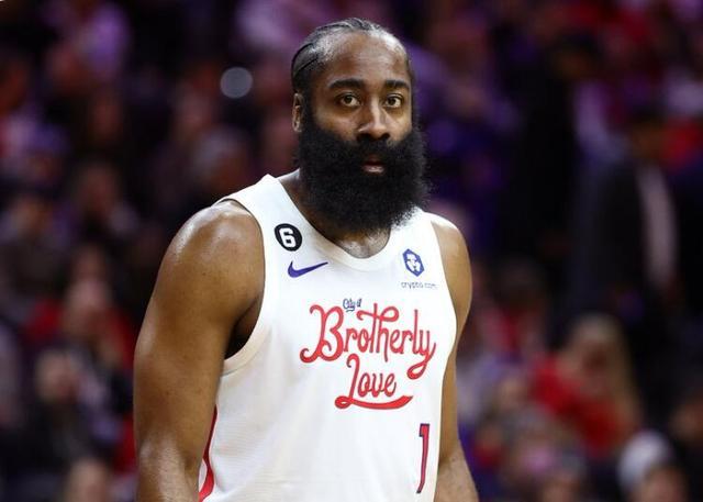 以滚地战术 以滚地战术